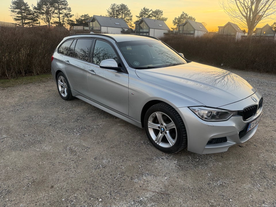 BMW 320d 2,0 Touring M-Sport xDrive 5d