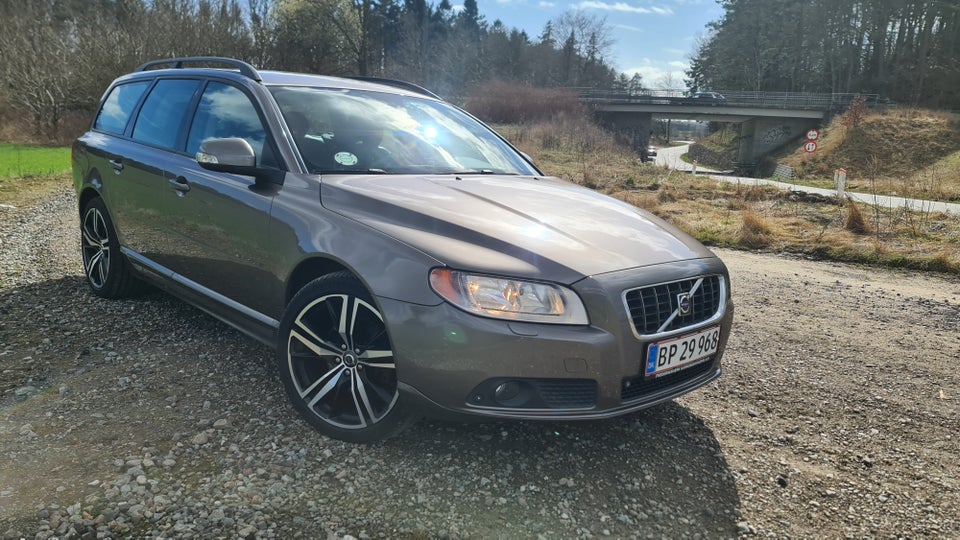 Volvo V70 3,0 T6 aut. AWD 5d