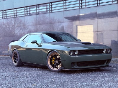 Dodge Challenger 6,1 SRT-8 2d