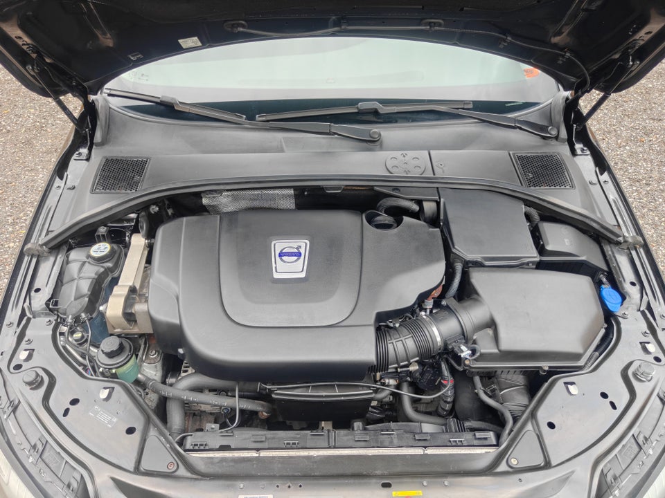 Volvo V70 2,0 D3 163 5d