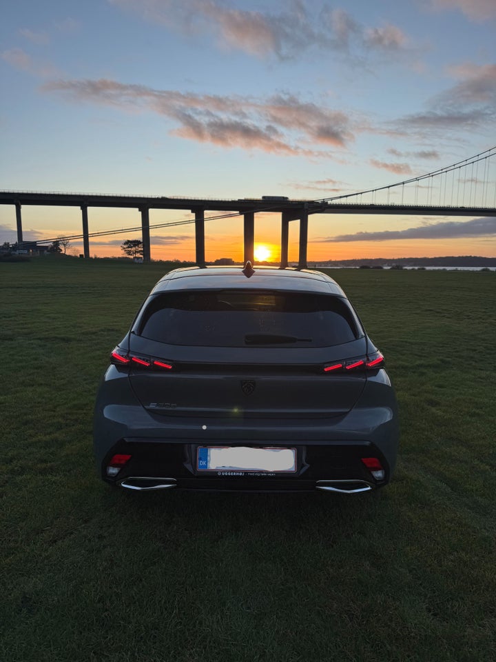 Peugeot e-308 54 First Edition 5d