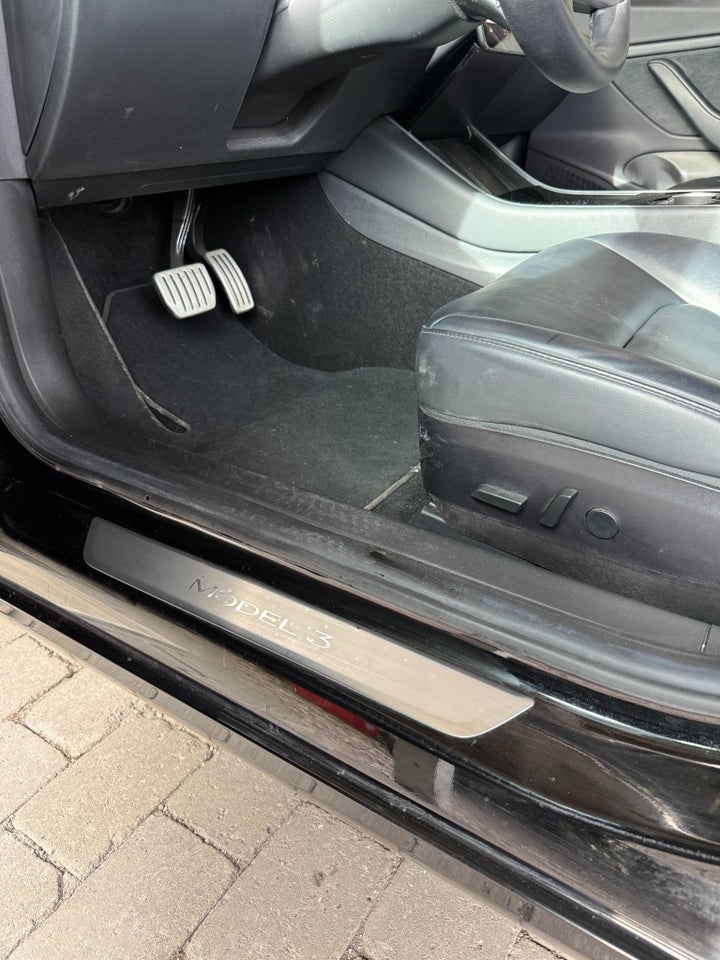 Tesla Model 3 Performance AWD 4d