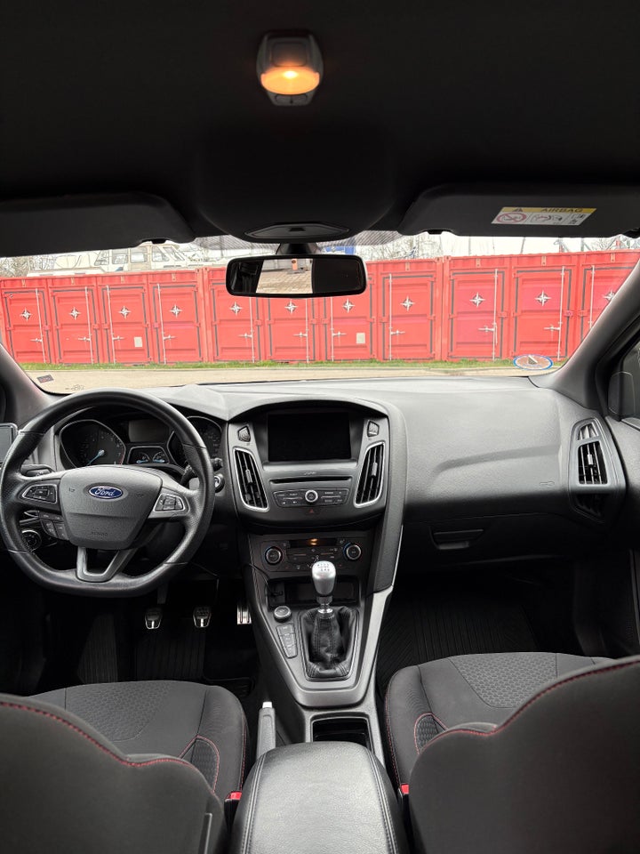 Ford Focus 1,0 SCTi 125 ST-Line stc. 5d