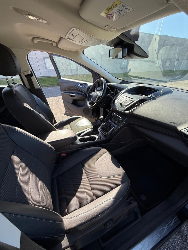 Ford Kuga 1,5 SCTi 150 Titanium 5d