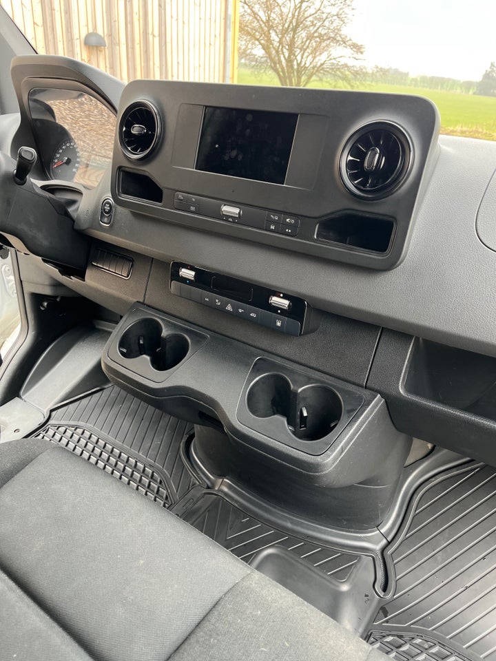 Mercedes Sprinter 316 2,2 CDi A2 Kassevogn aut. RWD