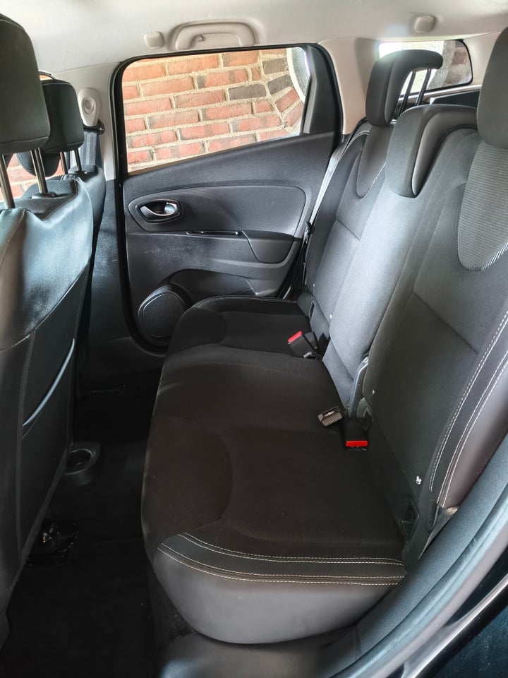 Renault Clio IV 0,9 TCe 90 Expression Sport Tourer 5d