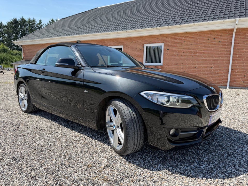 BMW 220i 2,0 Cabriolet aut. 2d