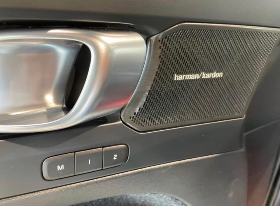 Volvo XC40 P6 ReCharge Ultimate 5d