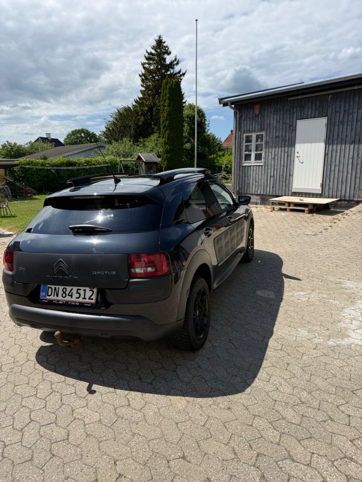 Citroën C4 Cactus 1,6 e-HDi 92 Shine ETG6 5d