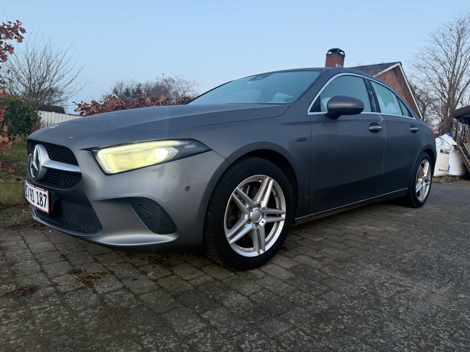 Mercedes A250 e 1,3 Advantage aut. 5d
