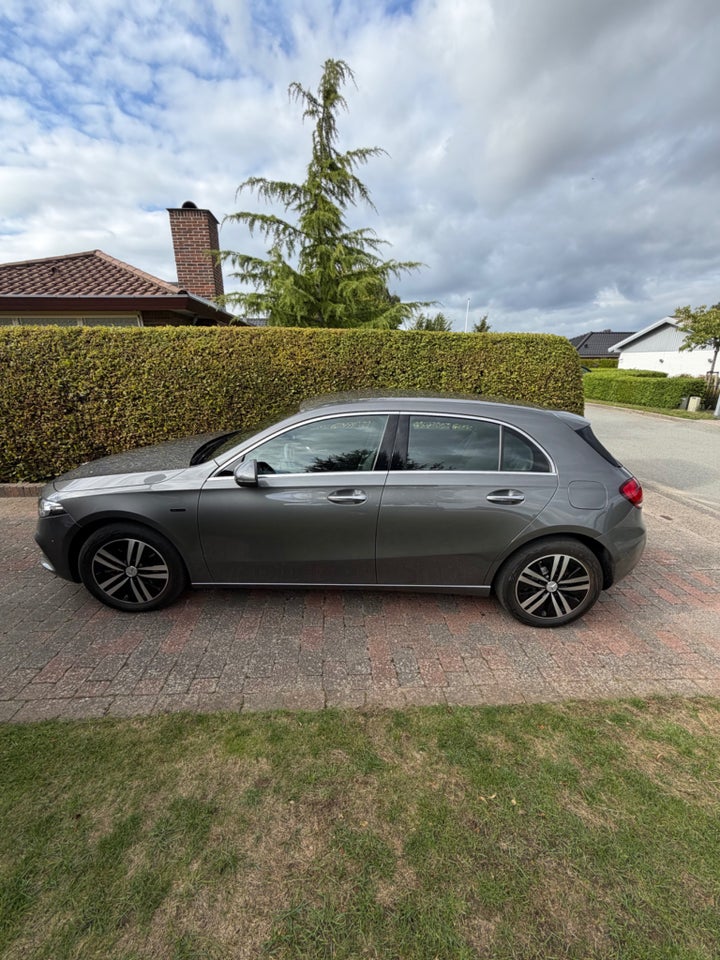 Mercedes A250 e 1,3 Advantage aut. 5d