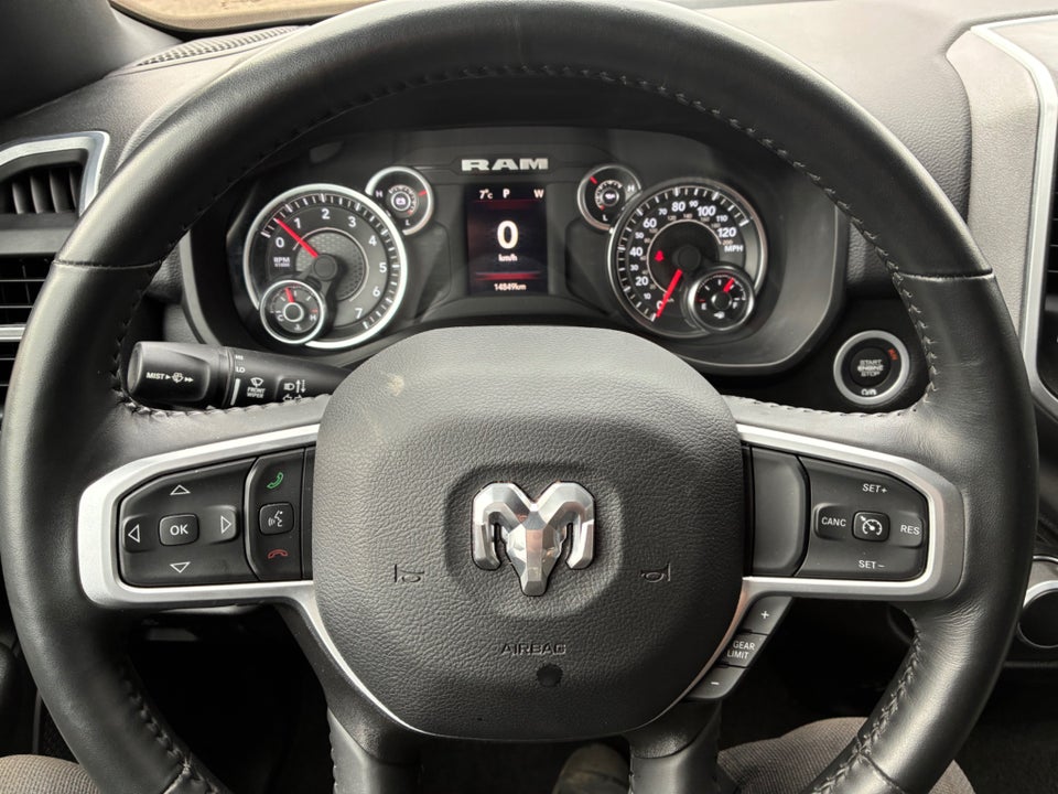 Dodge RAM 1500 5,7 V8 Hemi Built to Serve aut. 4d