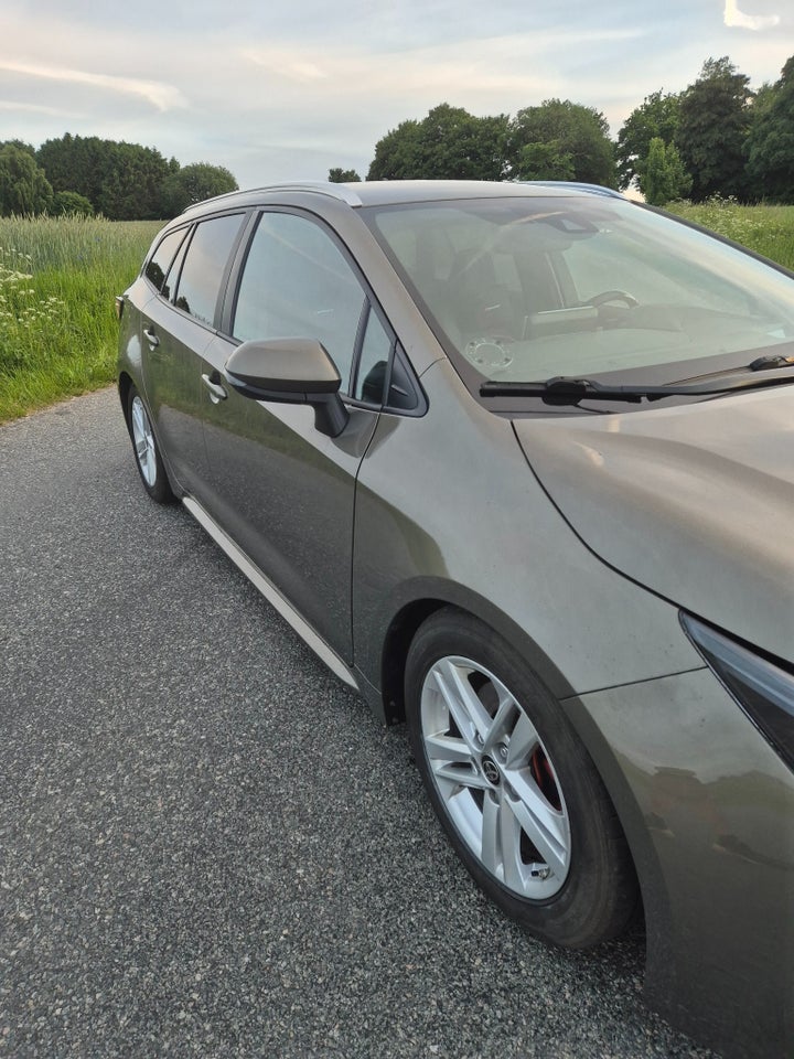 Toyota Corolla 2,0 Hybrid H3 Smart Touring Sports MDS 5d