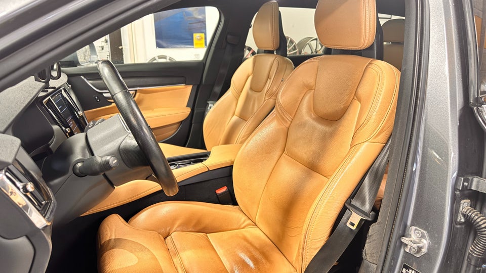 Volvo V90 CC 2,0 D5 235 Pro aut. AWD 5d