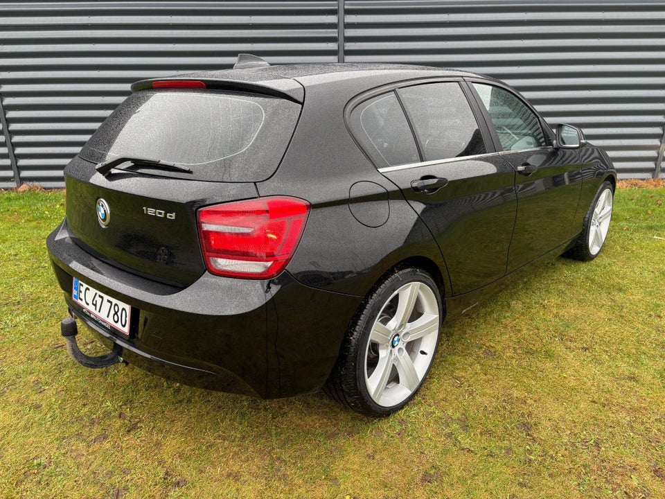 BMW 120d 2,0 aut. 5d