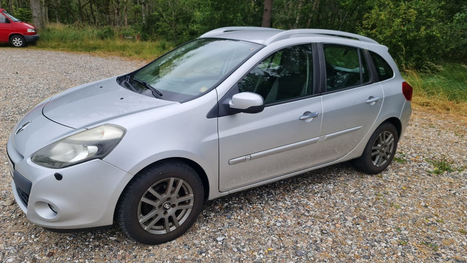 Renault Clio III 1,5 dCi 75 Avantage Sport Tourer 5d