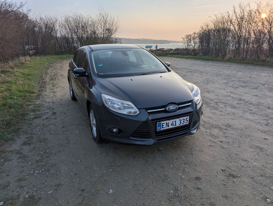 Ford Focus 1,0 SCTi 100 Trend 5d