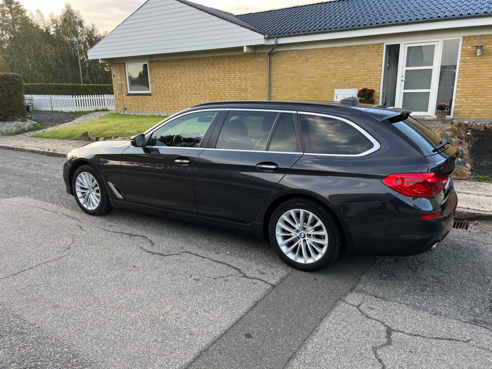 BMW 520d 2,0 Touring Business aut. 5d