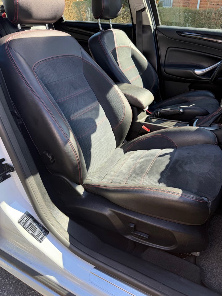 Ford Mondeo 2,0 SCTi 203 Titanium stc. aut. 5d