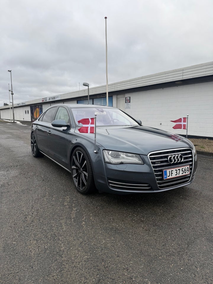 Audi A8 3,0 TDi 250 quattro Tiptr. lang 4d