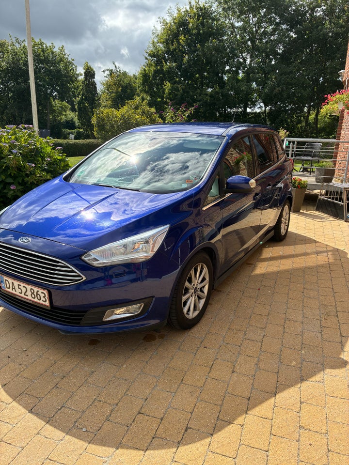 Ford Grand C-MAX 1,0 SCTi 100 Titanium 5d