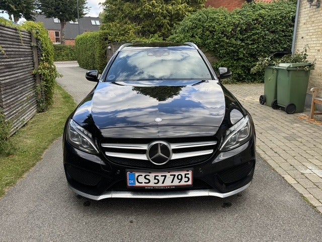 Mercedes C220 d 2,2 AMG Line stc. aut. 4Matic 5d