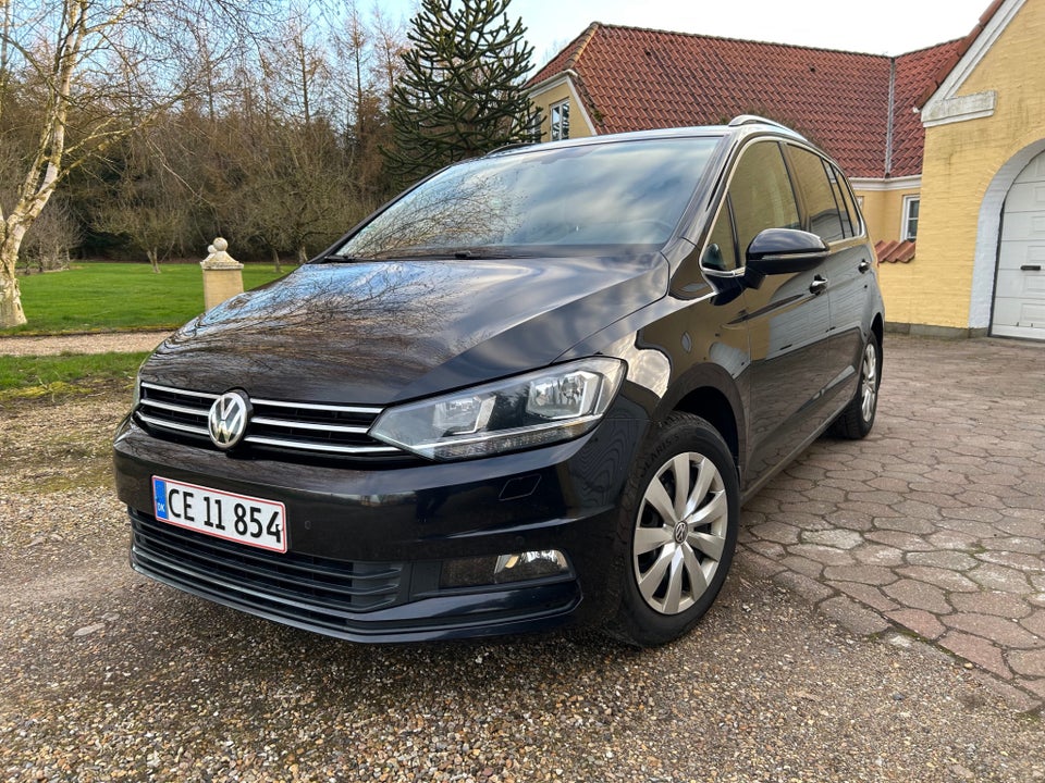 VW Touran 1,6 TDi 115 Trendline DSG 7prs 5d