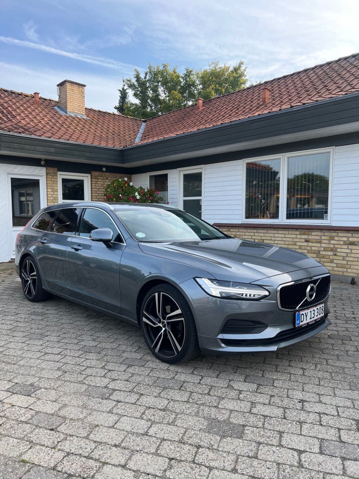 Volvo V90 2,0 D4 190 Momentum aut. 5d