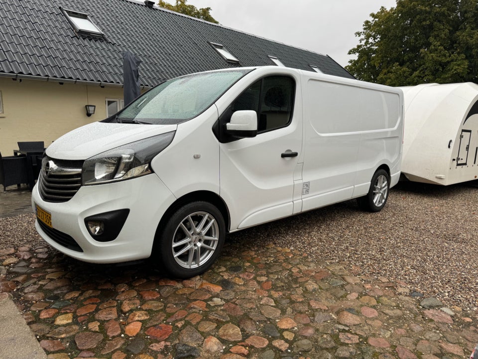 Opel Vivaro 1,6 CDTi 120 Sportive L2H1