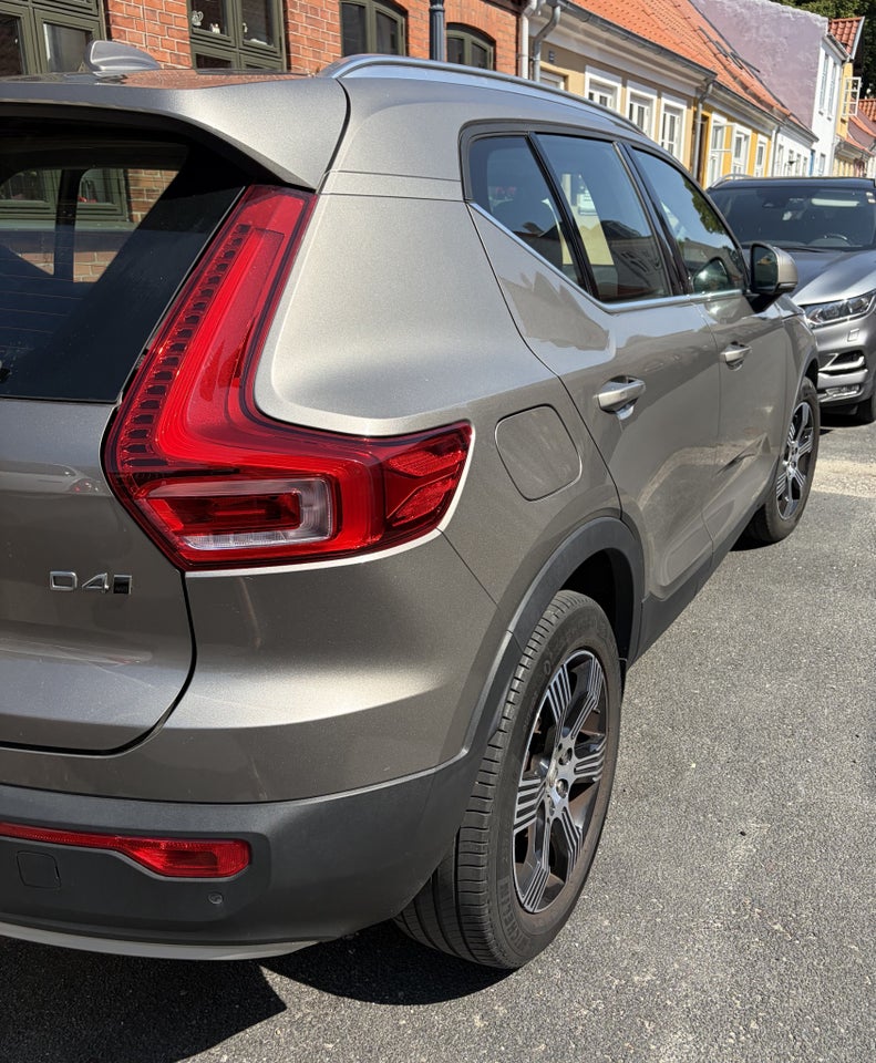 Volvo XC40 2,0 D4 190 Inscription aut. AWD 5d