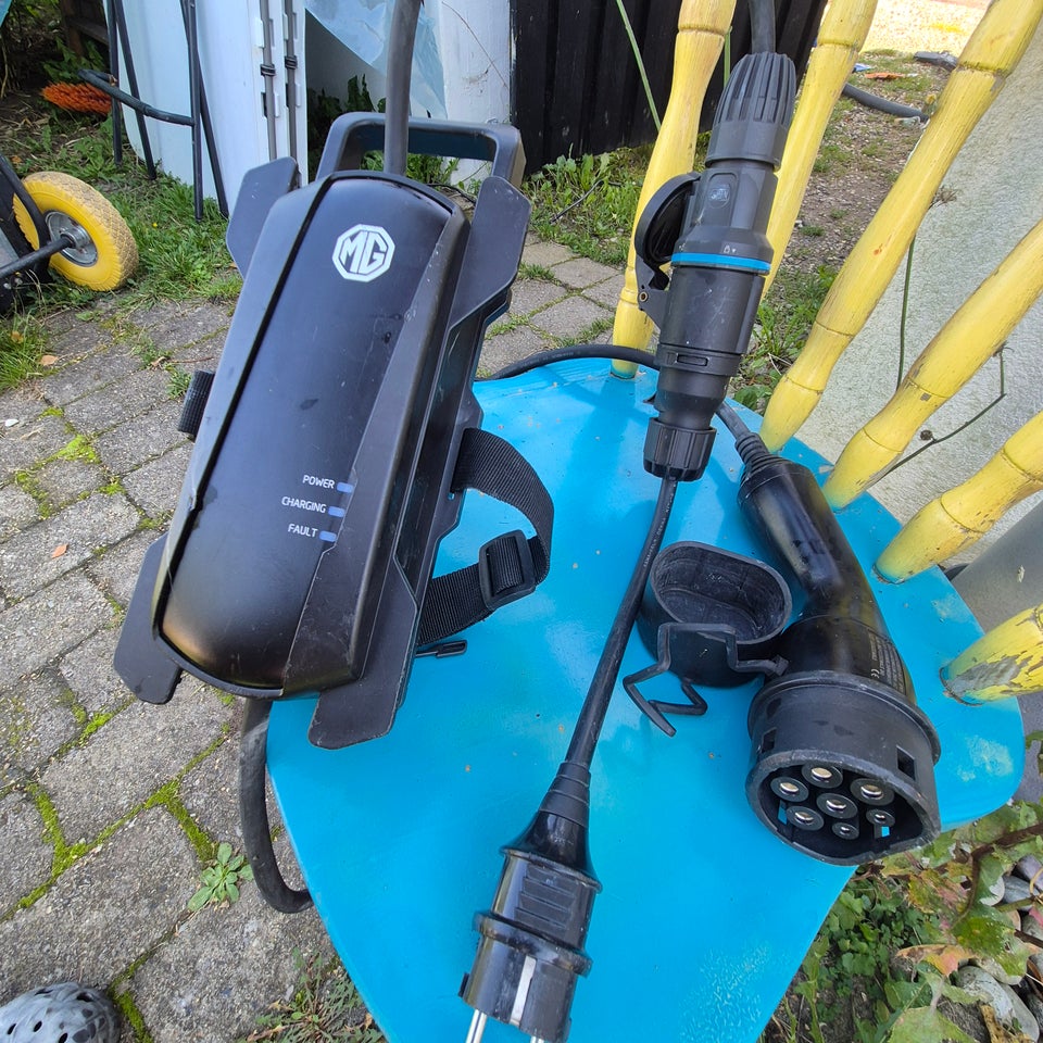 MG EHS 1,5 PHEV Luxury 5d