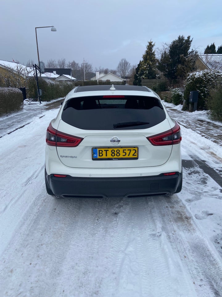 Nissan Qashqai 1,5 dCi 110 Tekna+ Van 5d