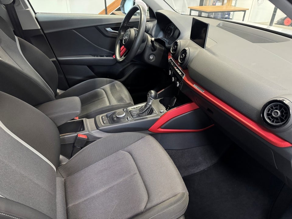 Audi Q2 1,4 TFSi 150 Sport S-tr. 5d