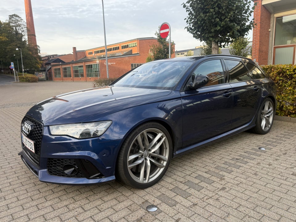 Audi RS6 4,0 TFSi performance Avant quattro Tiptr. 5d