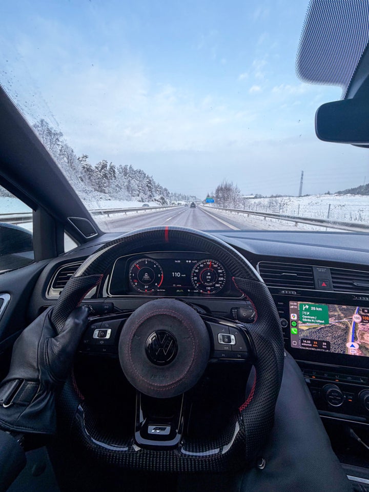 VW Golf VII 1,5 TSi 150 R-line DSG 5d