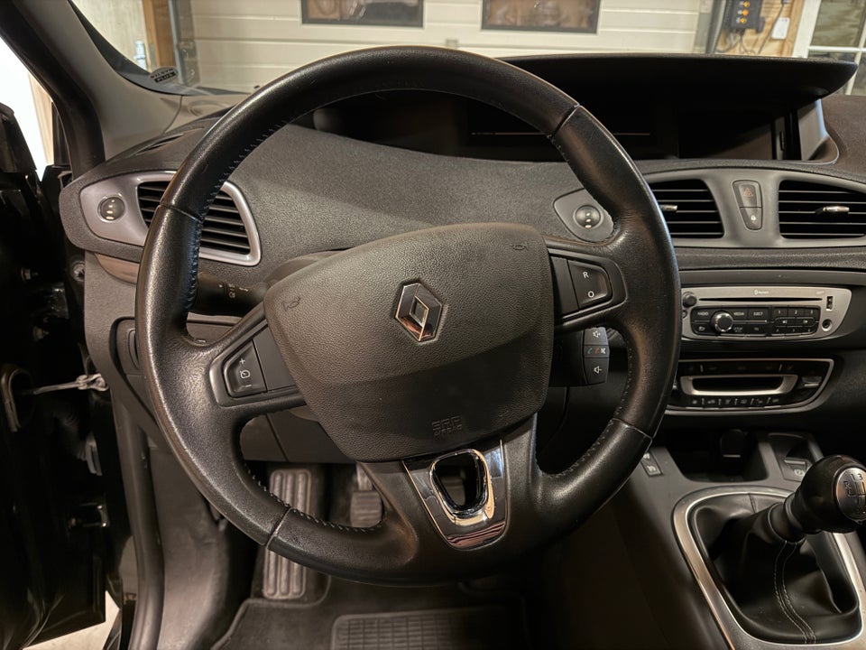 Renault Grand Scenic III 1,5 dCi 110 Dynamique 7prs 5d