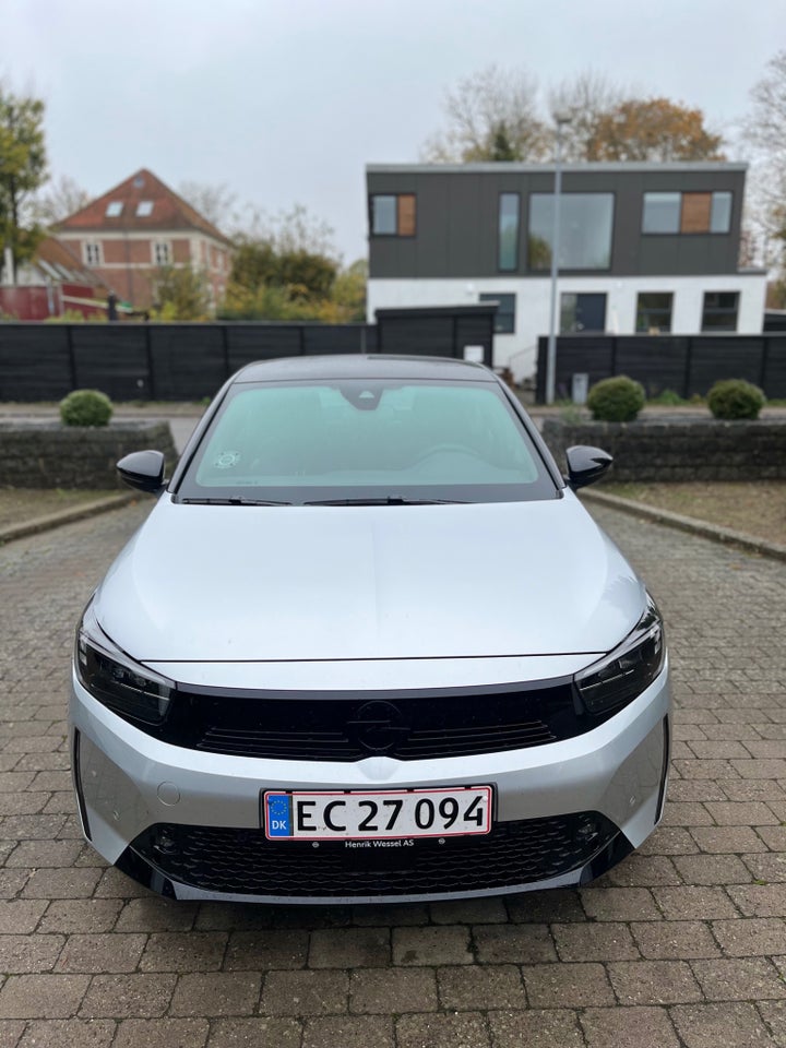 Opel Corsa 1,2 GS 5d