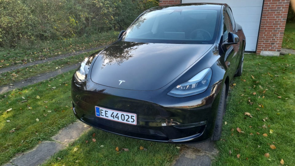 Tesla Model Y Long Range AWD 5d