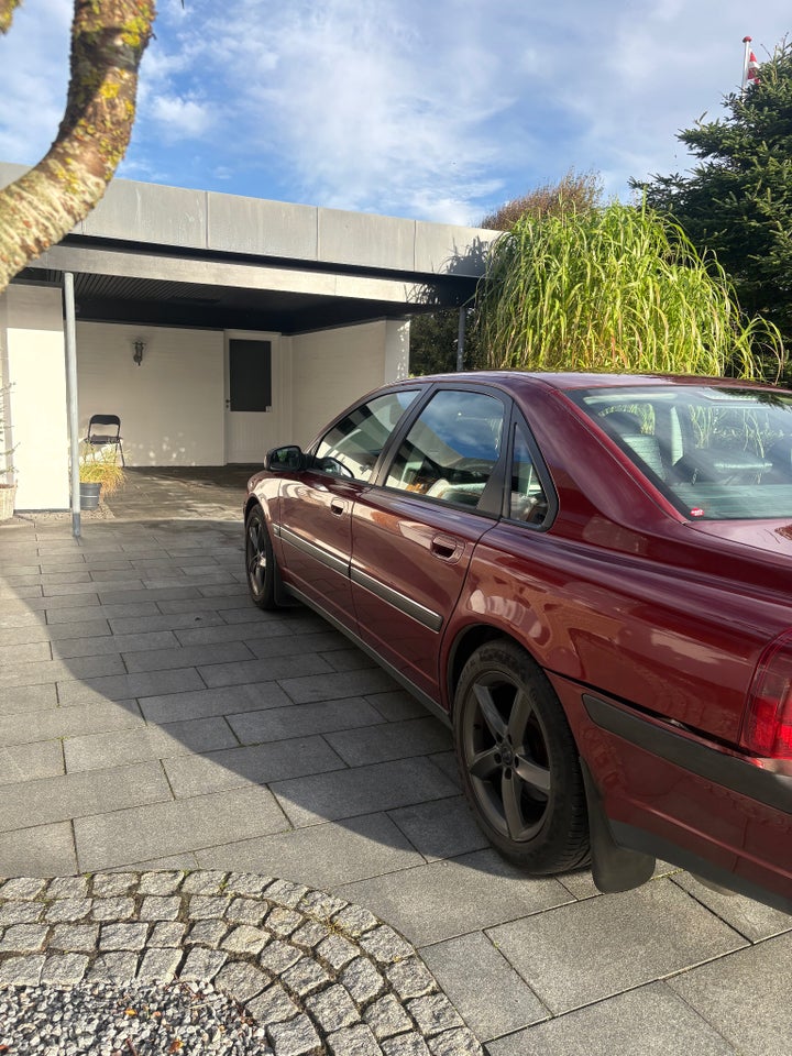 Volvo S80 2,4 aut. 4d