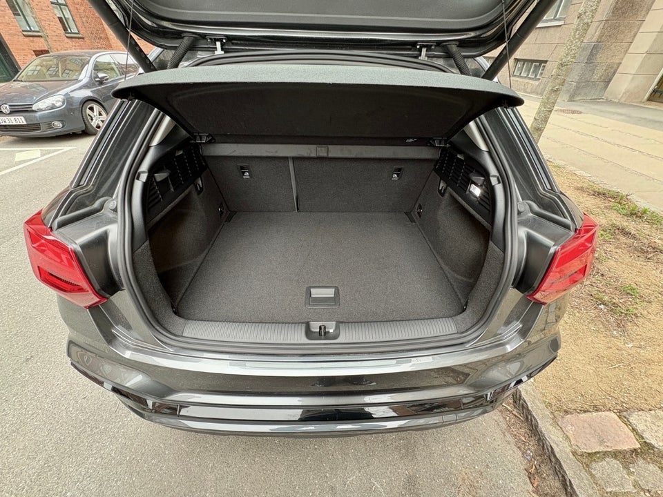 Audi Q2 35 TFSi S-line S-tr. 5d