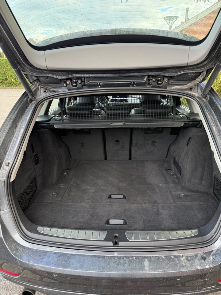 BMW 320d 2,0 Touring aut. 5d