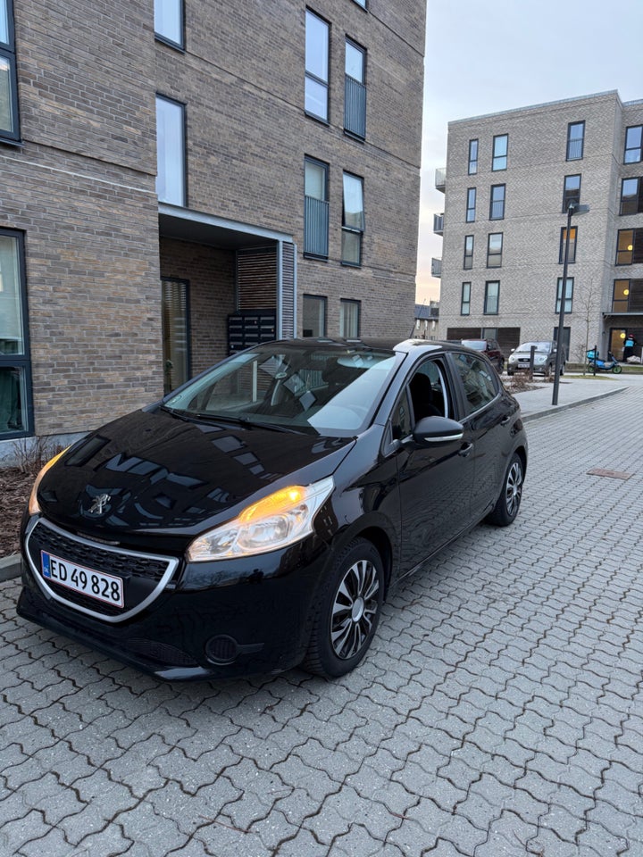 Peugeot 208 1,0 VTi Champion Air 5d