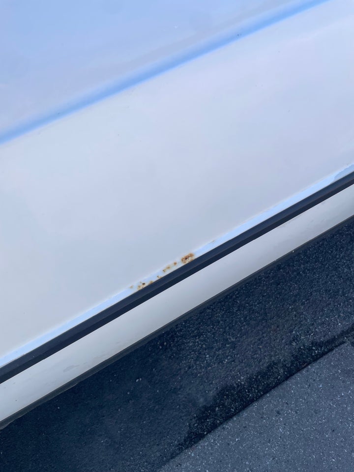 Mercedes 190 E 2,0 aut. 4d