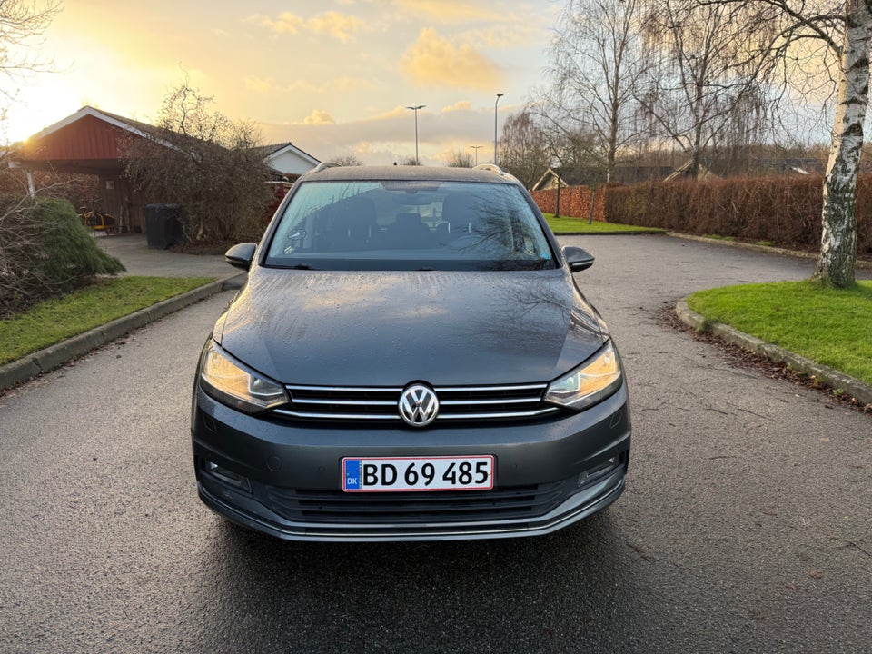 VW Touran 1,4 TSi 150 Highline DSG 7prs 5d