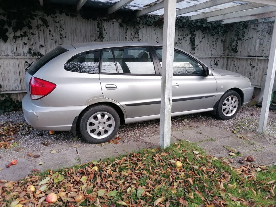 Kia Rio 1,3 Combi Coupé 5d