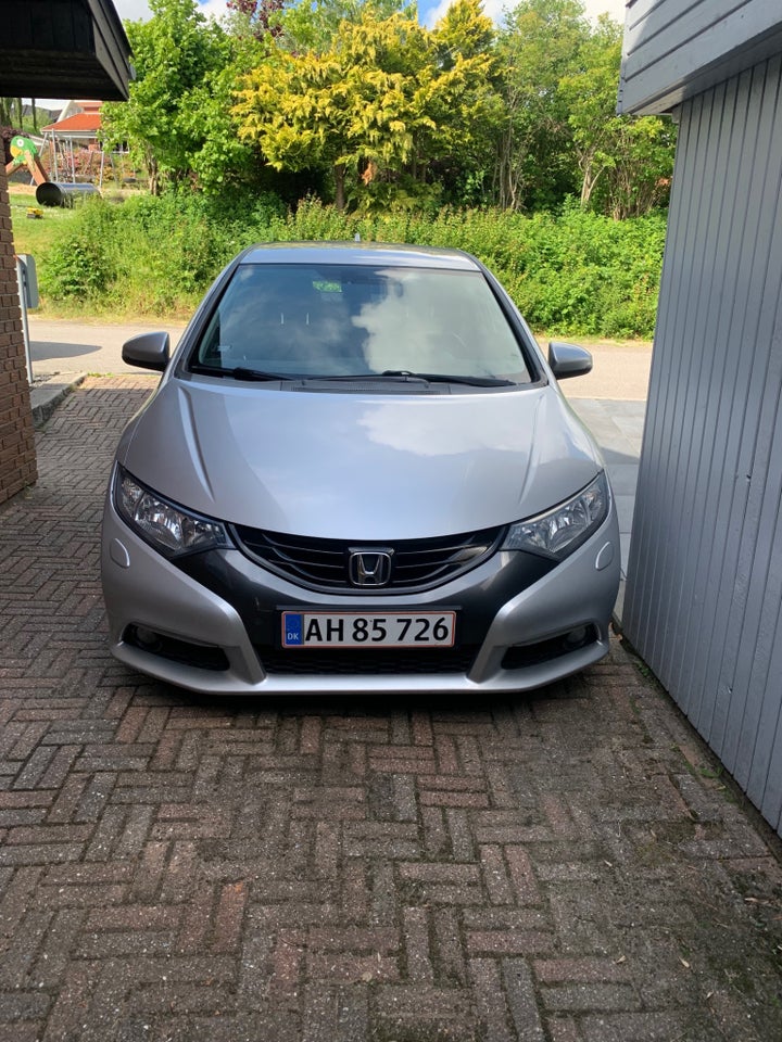 Honda Civic 1,6 i-DTEC Sport 5d