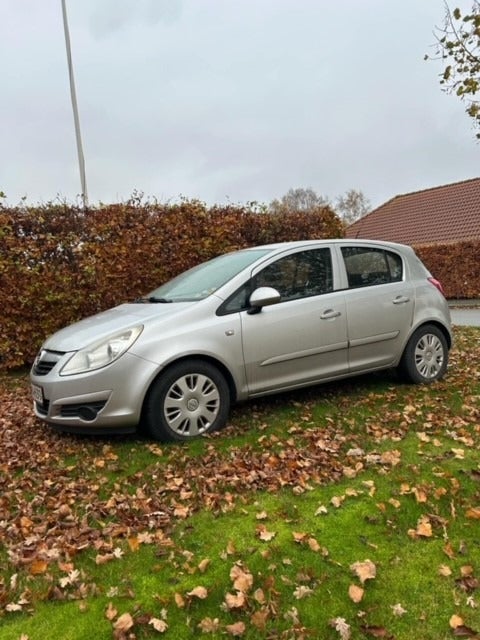 Opel Corsa 1,4 16V Enjoy 5d