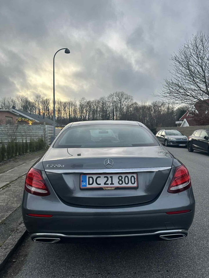 Mercedes E220 d 2,0 Business aut. 4d
