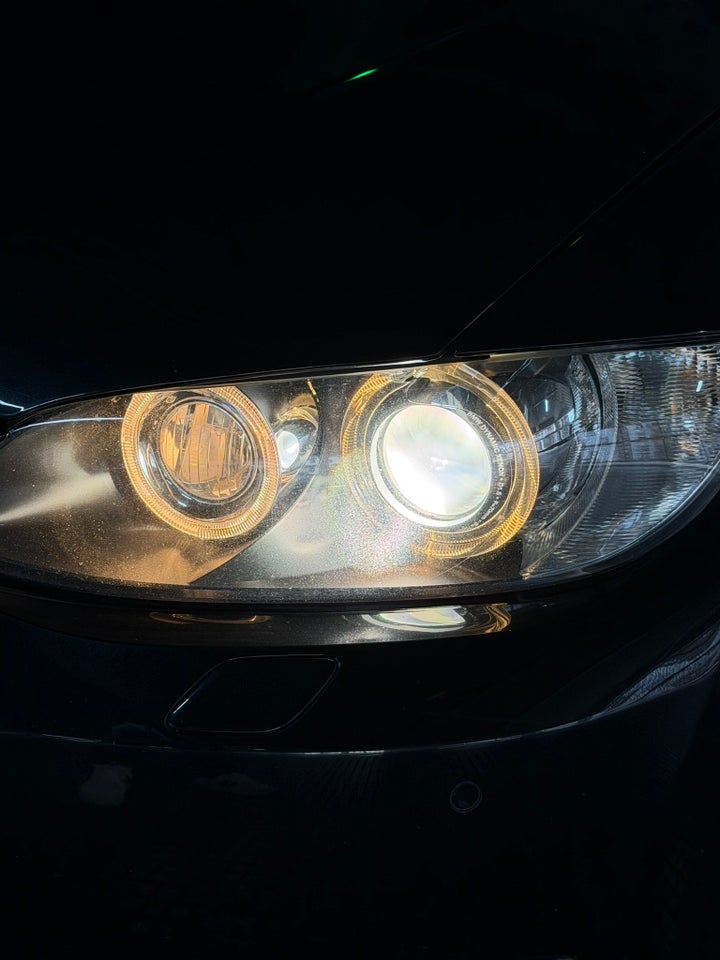 BMW 320i 2,0 Cabriolet 2d