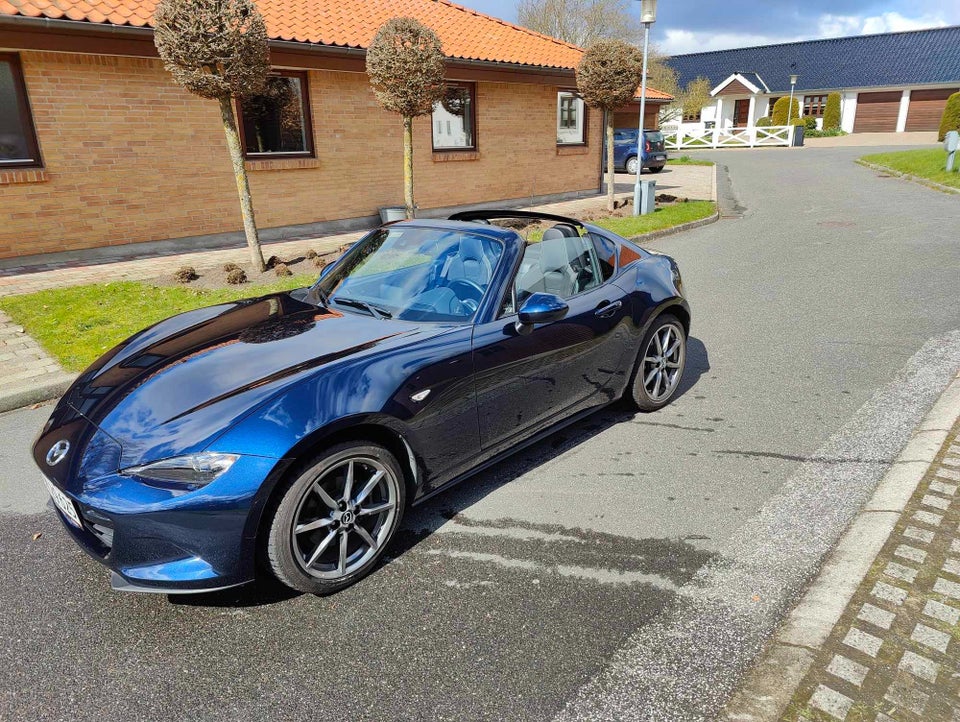 Mazda MX-5 2,0 SkyActiv-G 184 RF Sky Edition 2d